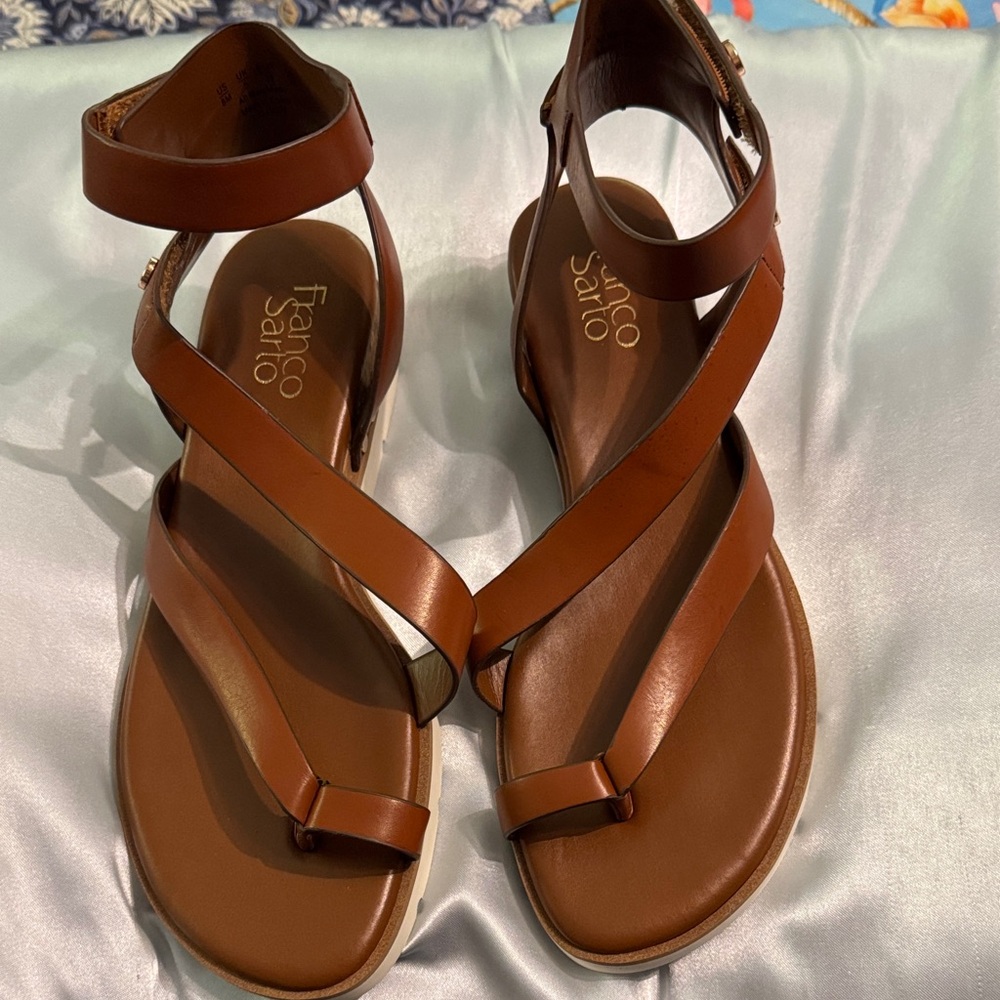 Franco Sarto Women's Tan Strappy Sandals